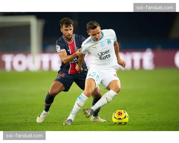 特写：一位资深法甲比赛日球童的普通一天