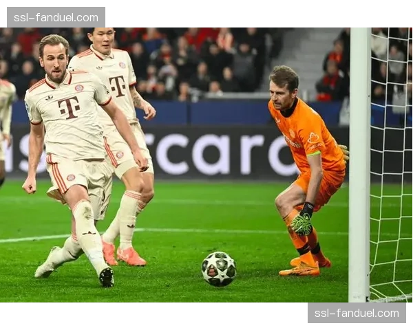 半场：拜仁1-1勒沃库森，凯恩点射扳平