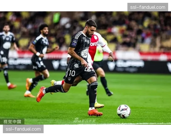 官方：摩纳哥中场戈洛温当选四月最佳球员，关键传中数据突出