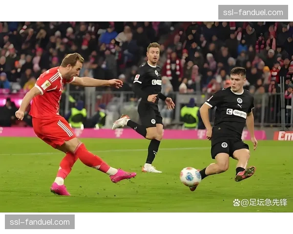 拜仁官方确认格雷罗今夏自由身离队，功勋边卫结束德甲豪门生涯